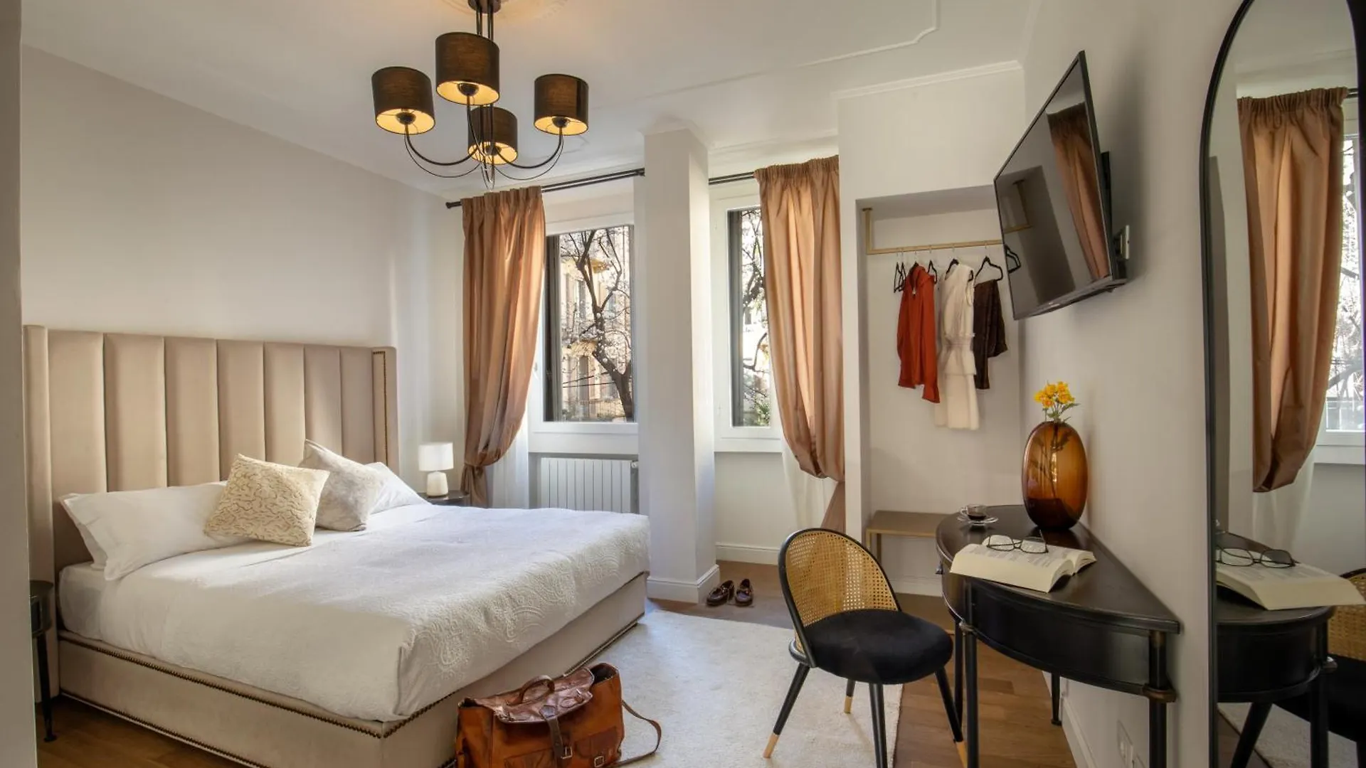 Daplace - Corso Monforte Suites Milan Guest house