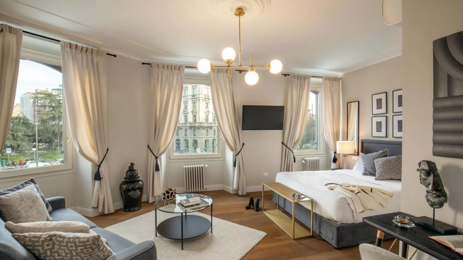 Guest house Daplace - Corso Monforte Suites Milan Italy