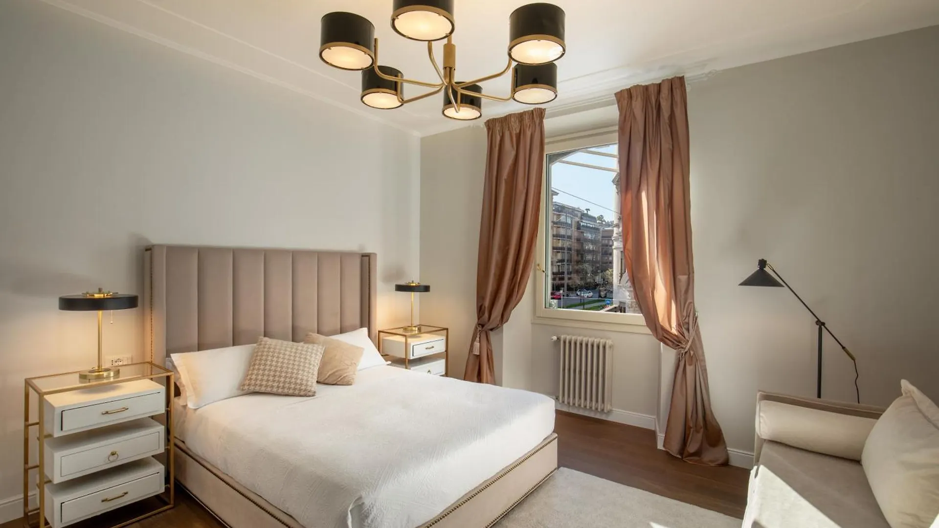 Daplace - Corso Monforte Suites Milan
