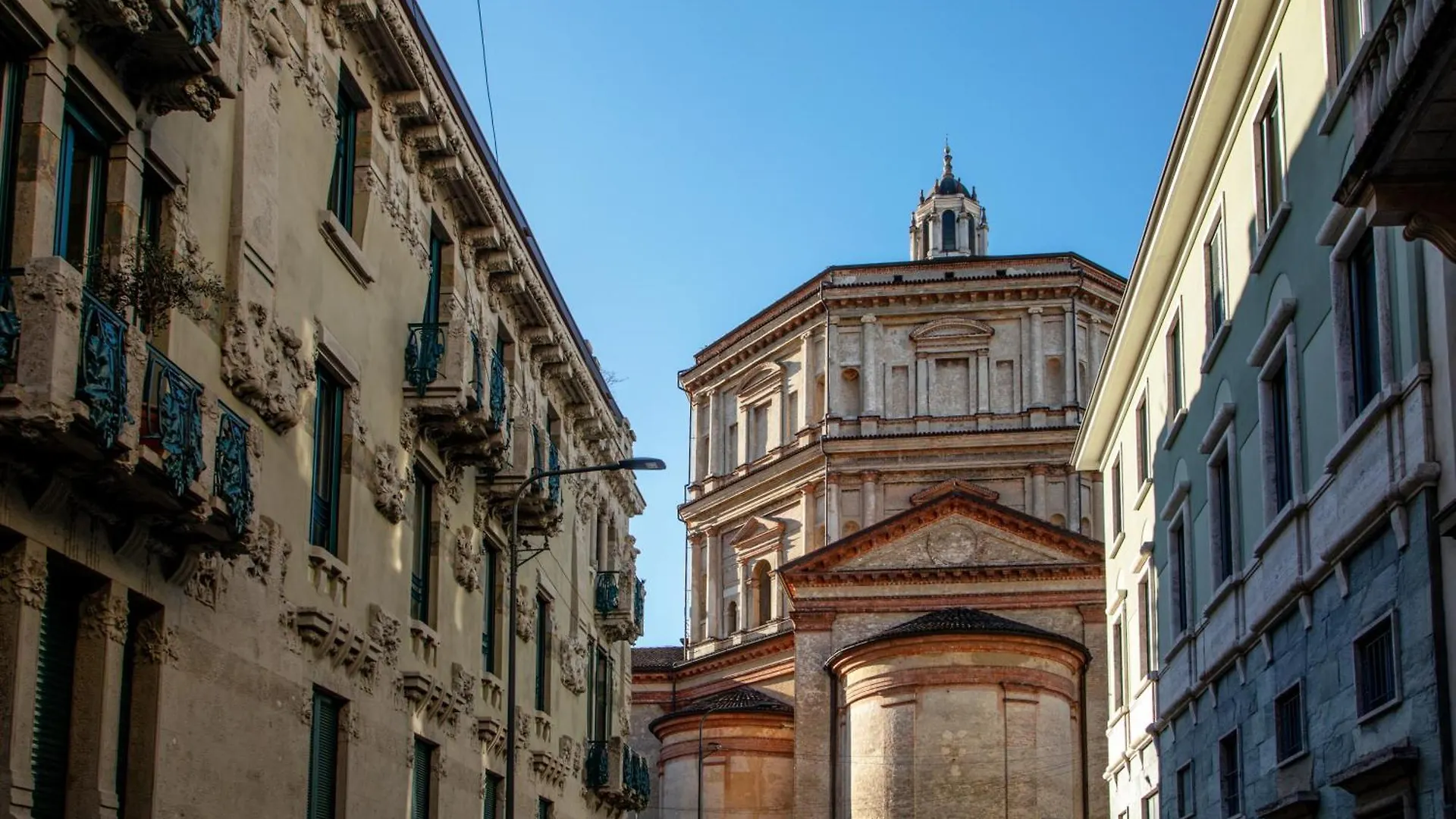 Daplace - Corso Monforte Suites Mediolan Pensjonat