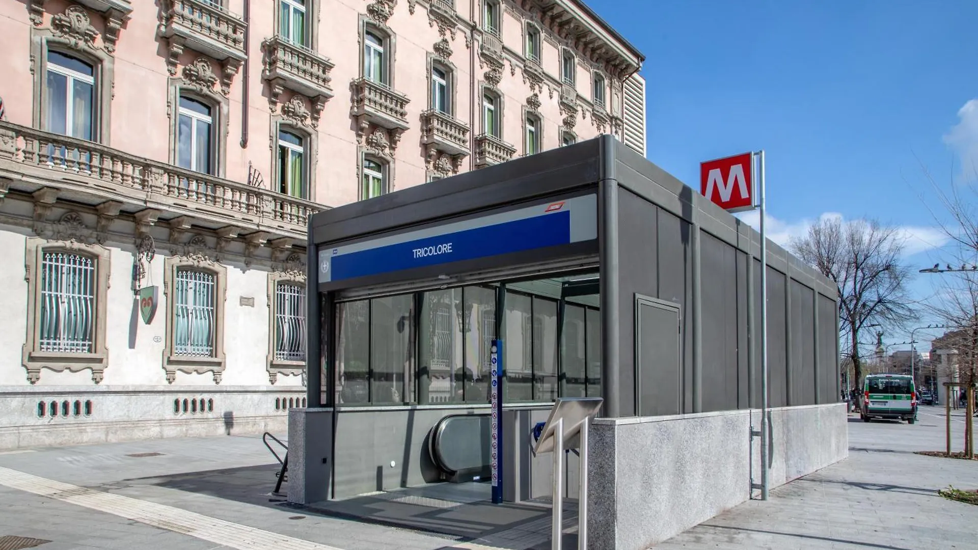 Daplace - Corso Monforte Suites Milan