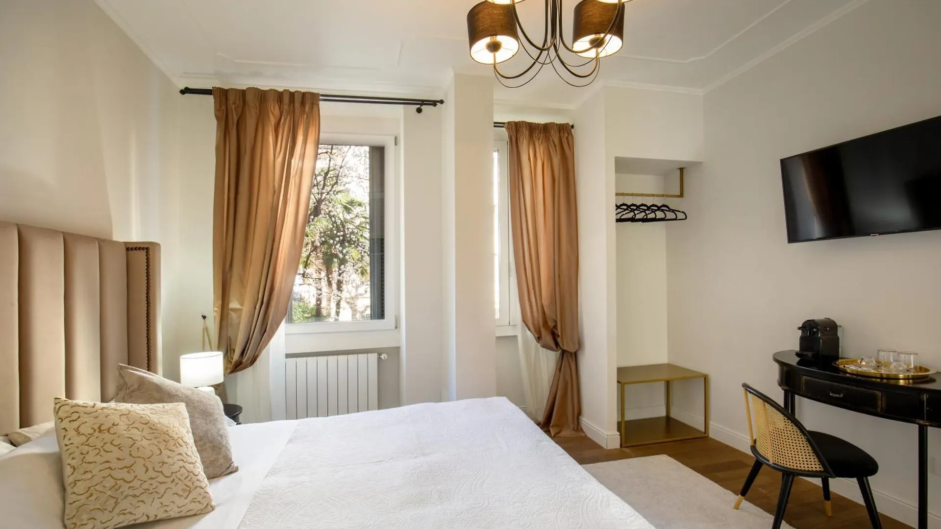 בית הארחה מילאנו Daplace - Corso Monforte Suites איטליה